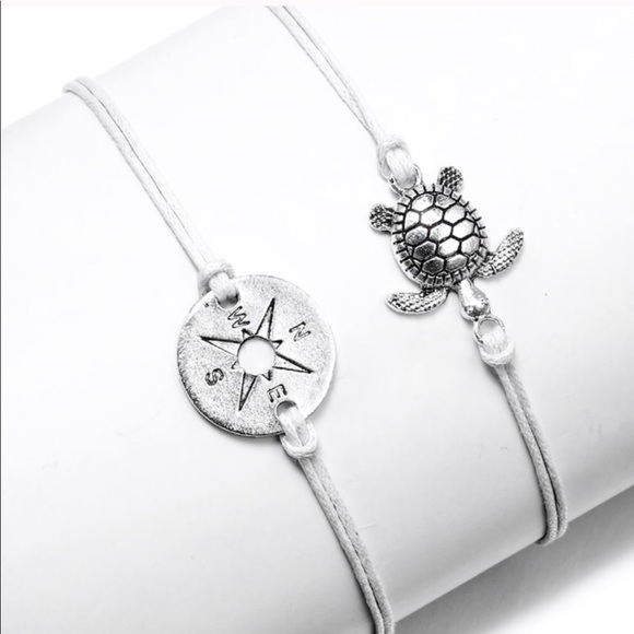 White 2 piece turtle/compass anklet - Picture 2 of 3